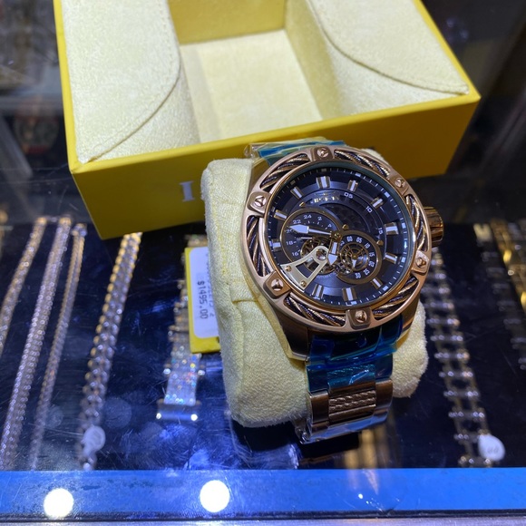 Watch - Picture 3 of 3